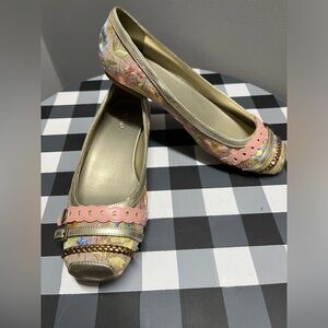 Rialto Women’s Shoes